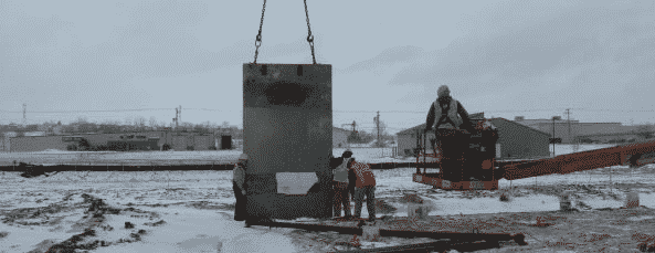 Distribution center construction: building walls with precast concrete