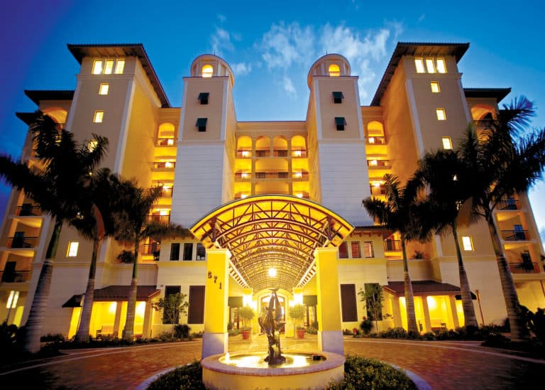 Marco’s Sunset Cove Resort