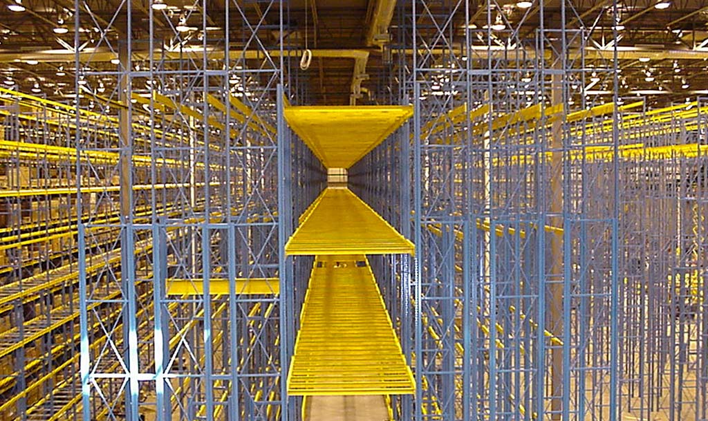 warehouse storage scaffolding